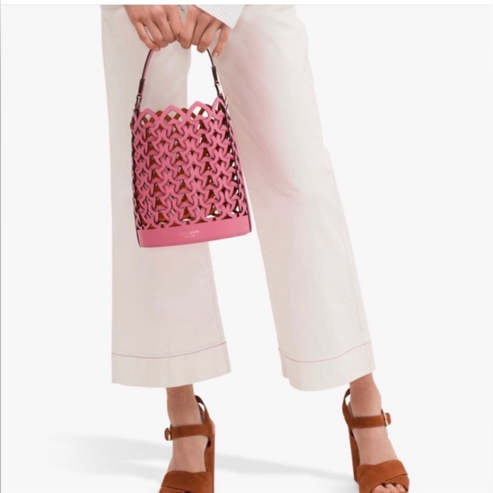NWT Kate Spade Dorie small bucket bag in Hibiscus Tea - Picture 3 of 14